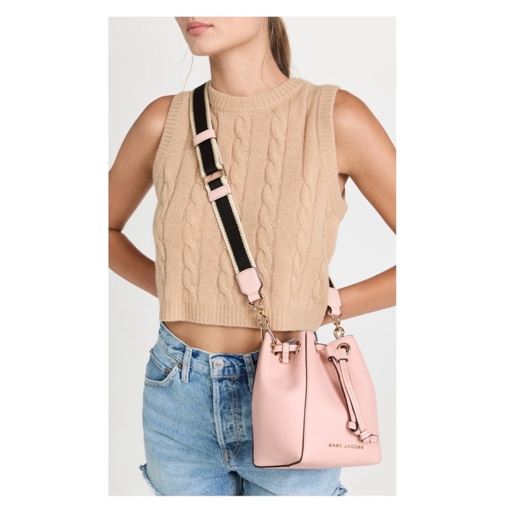 New! MARC JACOBS Crossbody Bucket Leather Bag in Rose Pink - Picture 3 of 12